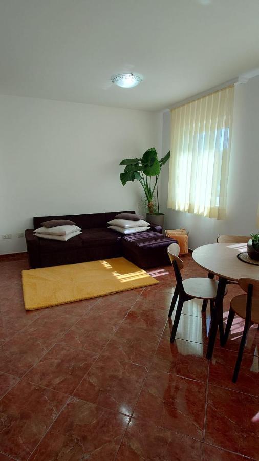 Apartments Lola Rovinj Extérieur photo